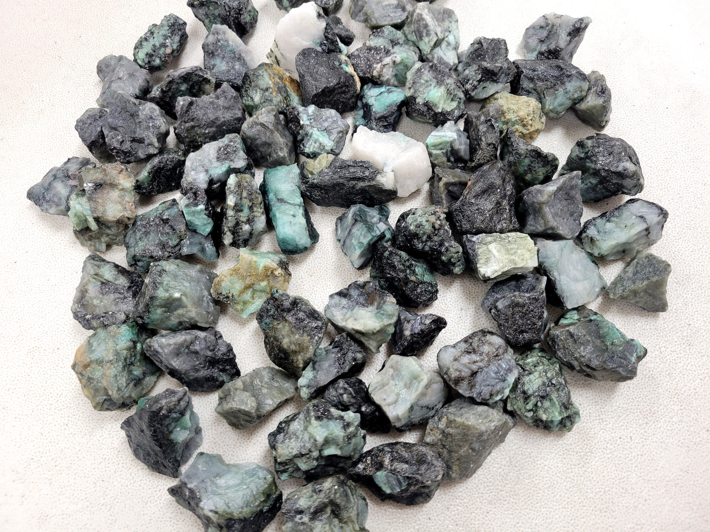 Rough Emerald Crystal Stones - Bulk Rough Crystals