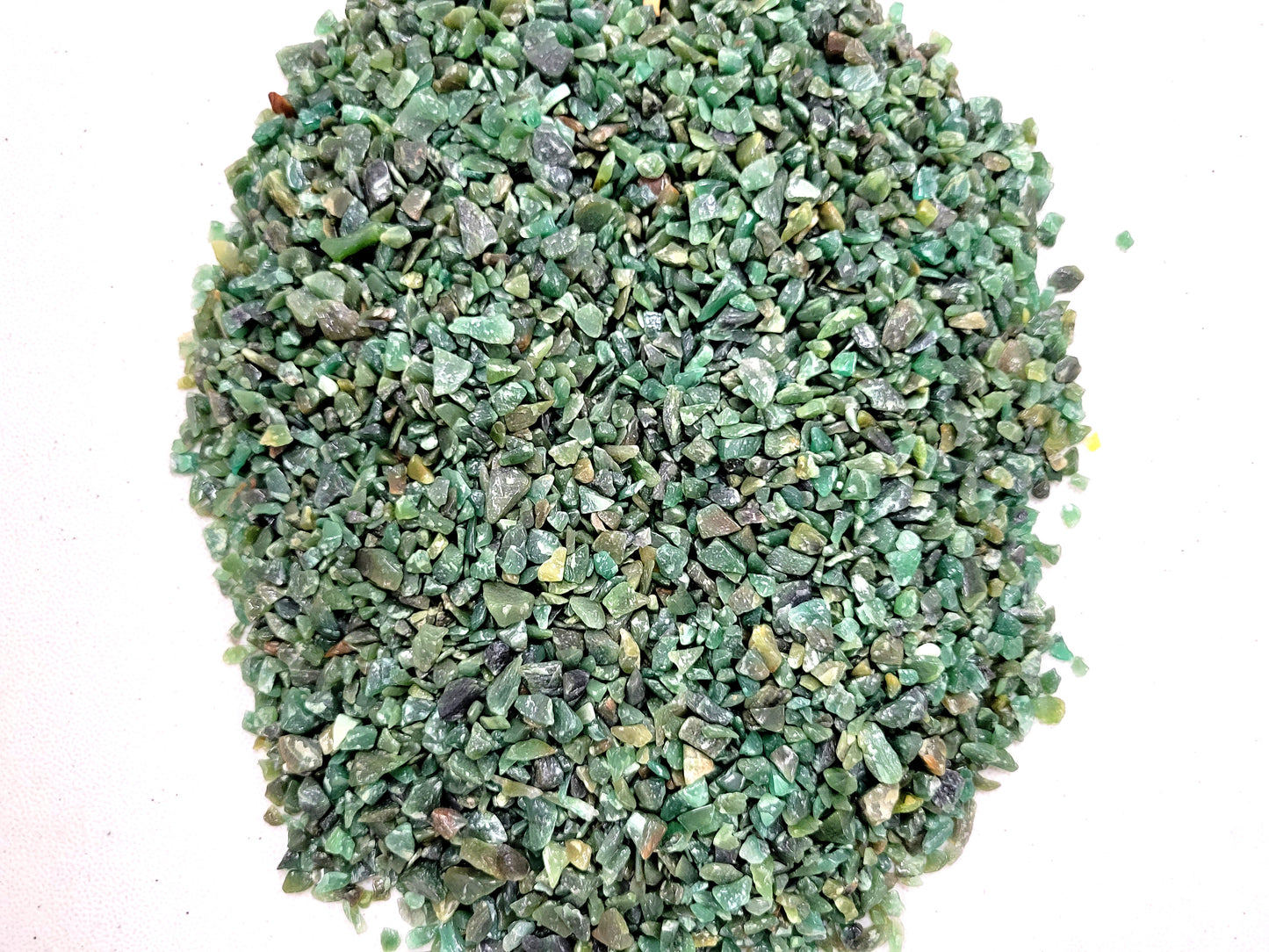 Tumbled Green Aventurine Crystal Chips Bulk