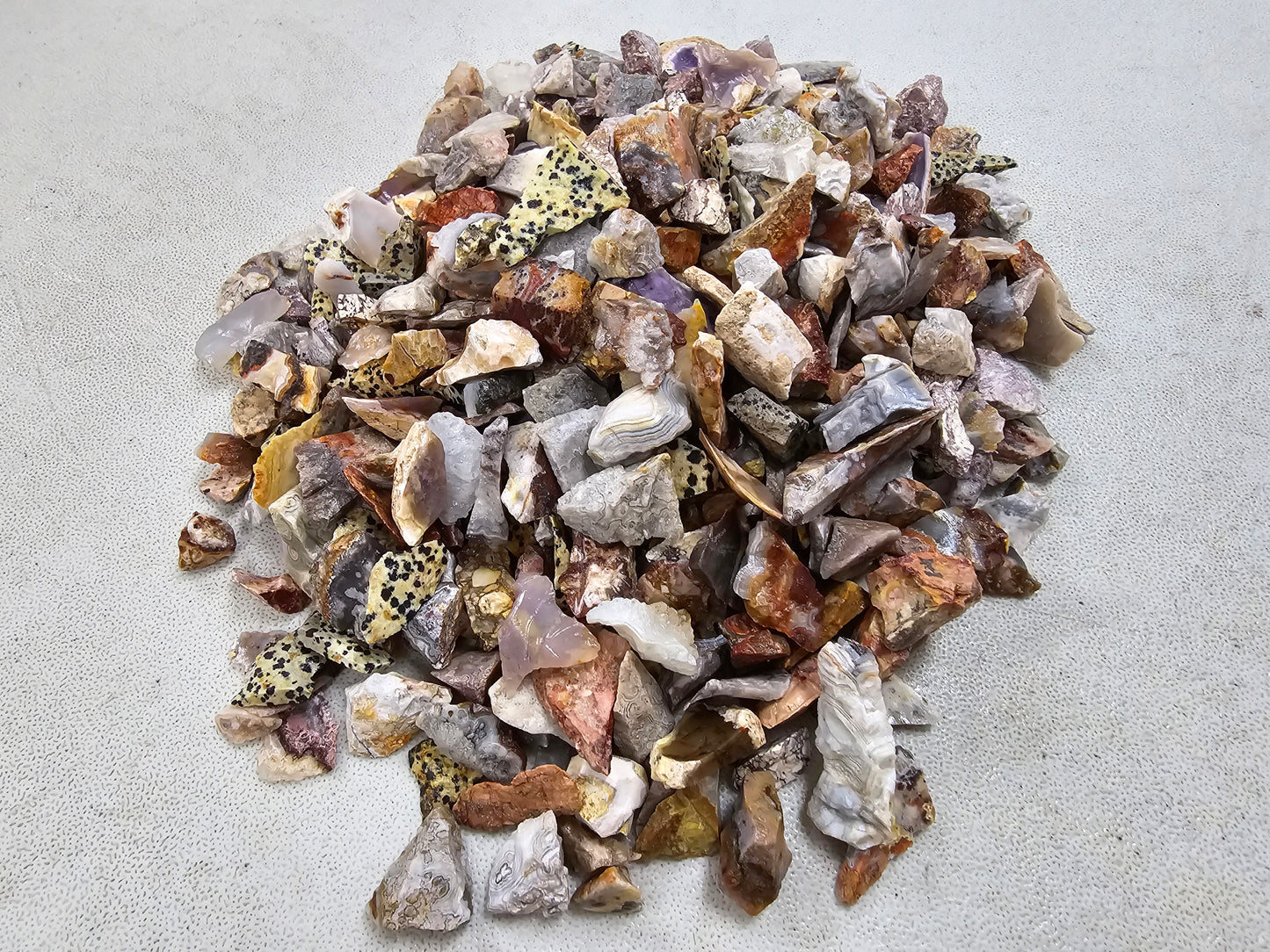 Crushed Crystals Sluice Mix Mexican Stones
