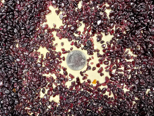 Tumbled Garnet Crystal Chips Bulk